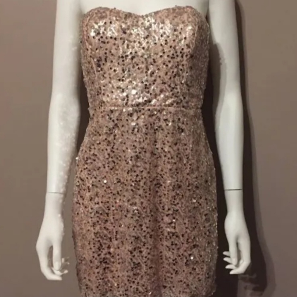 L Forever 21 pink sequin dress strapless
